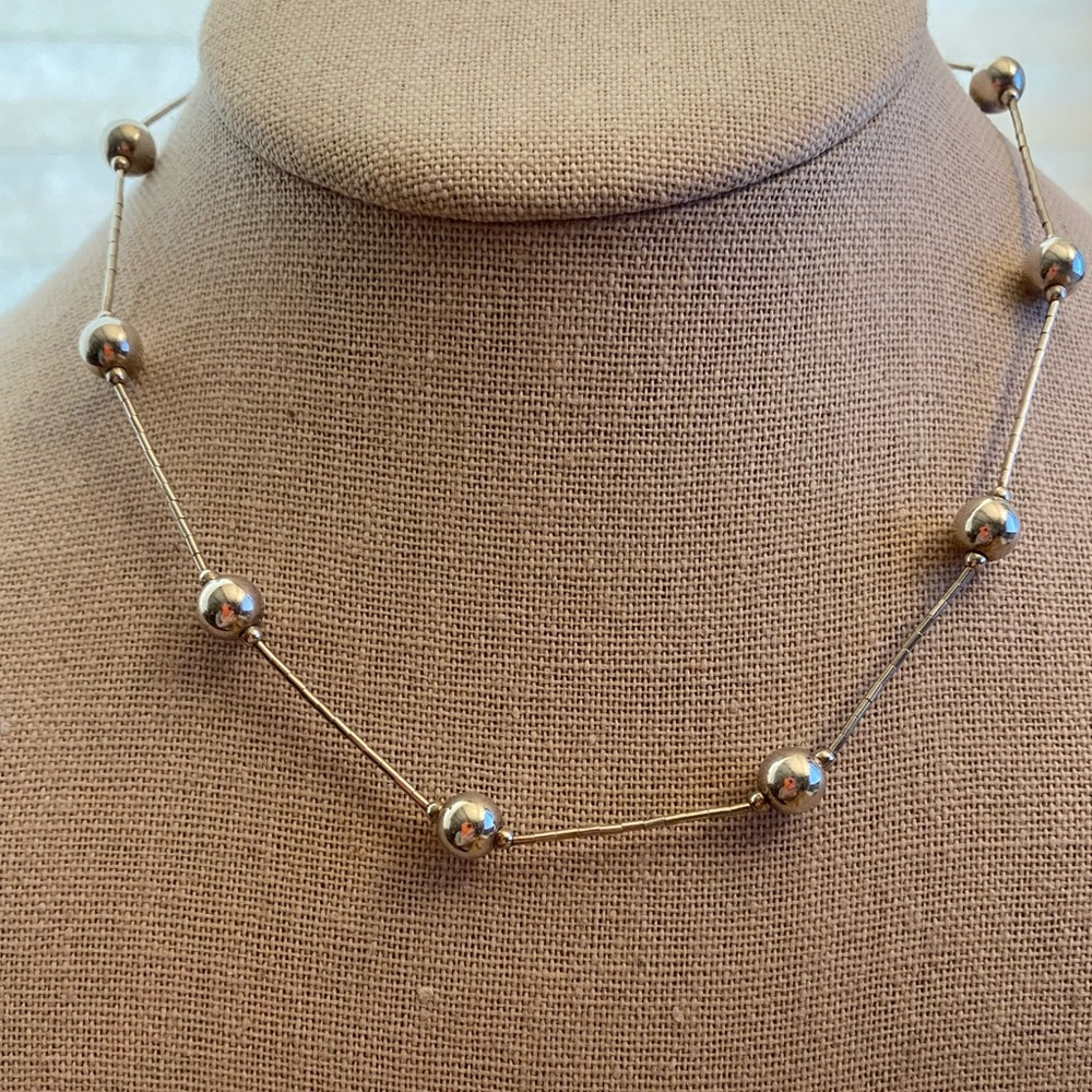 Beautiful 925 liquid silver necklace with beads